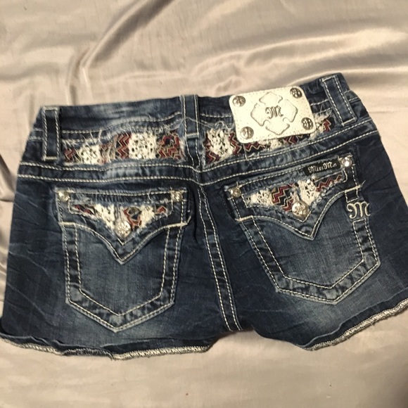 Miss me jean shorts - Picture 2 of 2